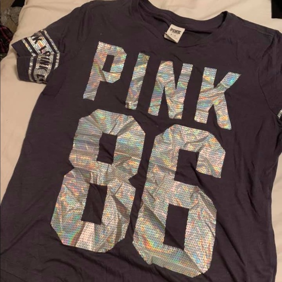 VS Pink short sleeve tee - Picture 1 of 2